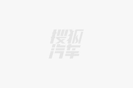 首批小米YU7展车深夜抵达杭州门店